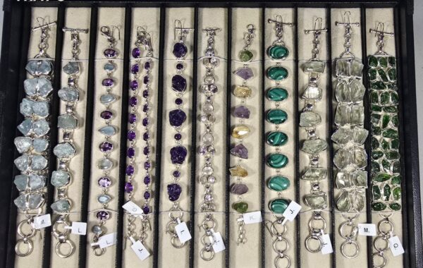 CLASSIC BRACELETS – TRAY 3