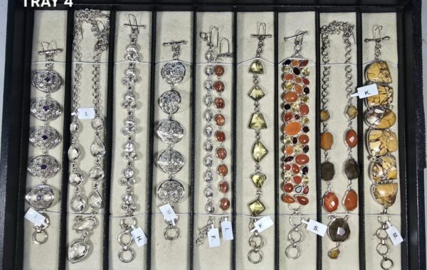 CLASSIC BRACELETS – TRAY 4