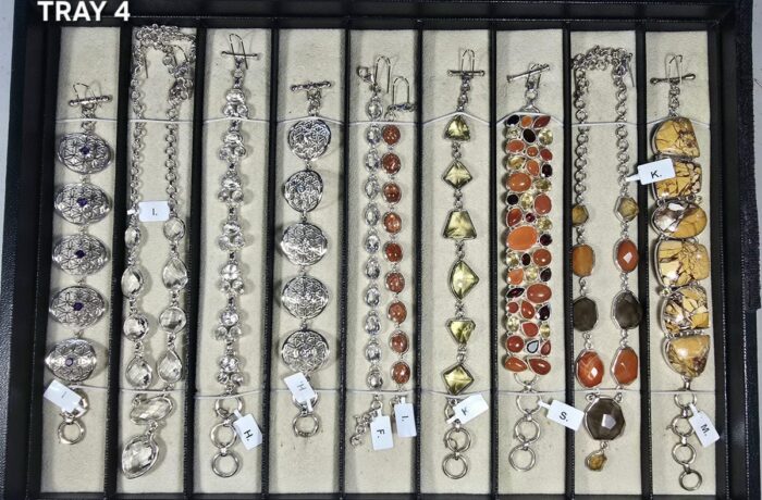 CLASSIC BRACELETS – TRAY 4