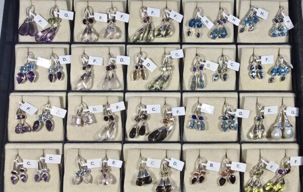 CLASSIC EARRINGS – TRAY 1