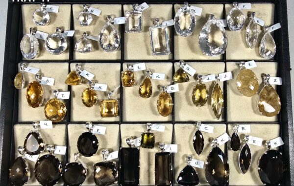 CLASSIC PENDANTS – TRAY 11
