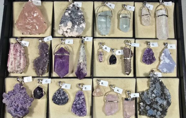 ROUGH RARE PENDANTS – TRAY 6