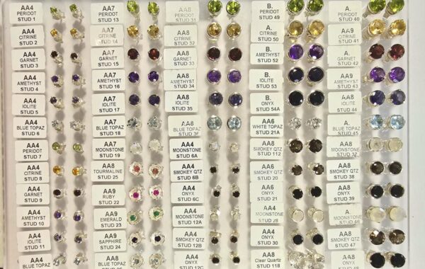 EARRINGS – STUD 3