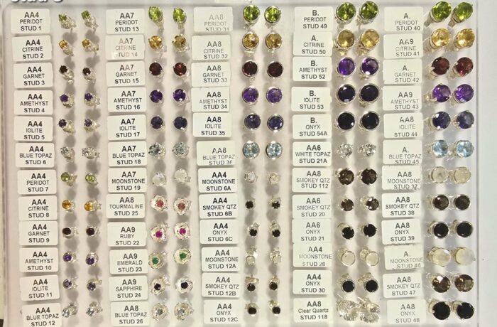 EARRINGS – STUD 3
