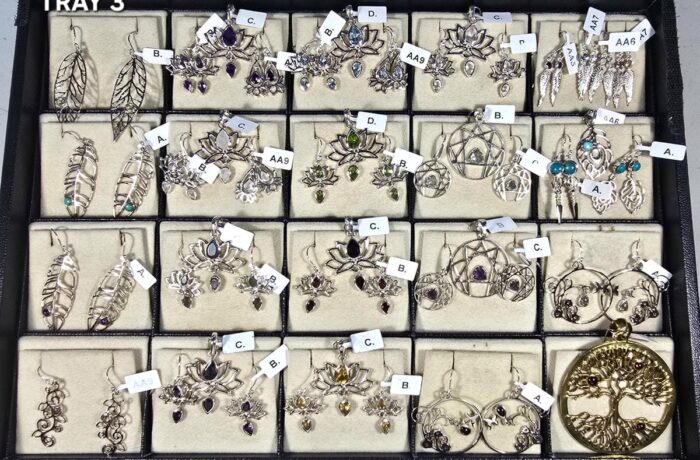 SYMBOLIC PENDANTS EARRINGS – TRAY 3