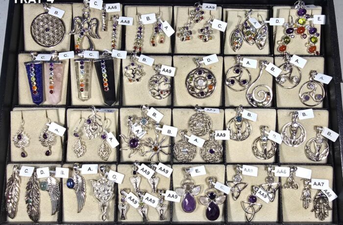 SYMBOLIC PENDANTS EARRINGS – TRAY 4