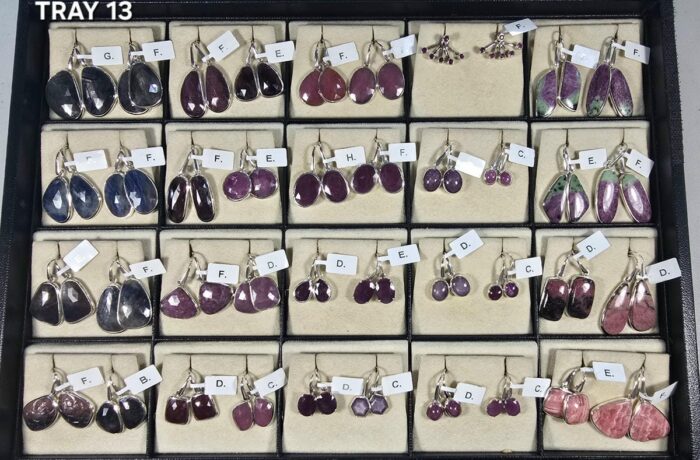 CLASSIC EARRINGS – TRAY 13