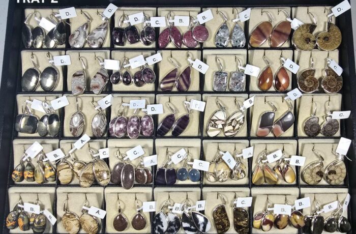 CLASSIC EARRINGS – TRAY 2