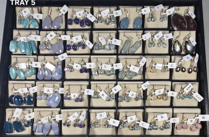 CLASSIC EARRINGS – TRAY 5