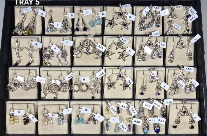 SYMBOLIC PENDANTS EARRINGS – TRAY 5