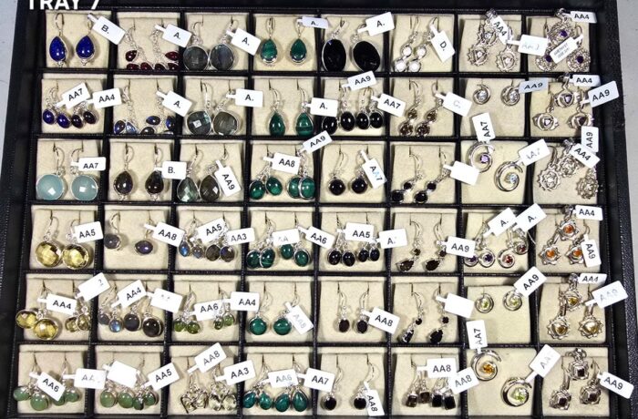 SYMBOLIC PENDANTS EARRINGS – TRAY 7